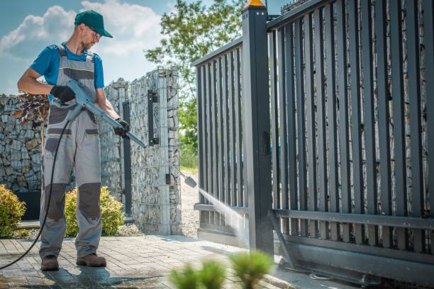 Best Pool Deck Cleaning  in Kermit, TX